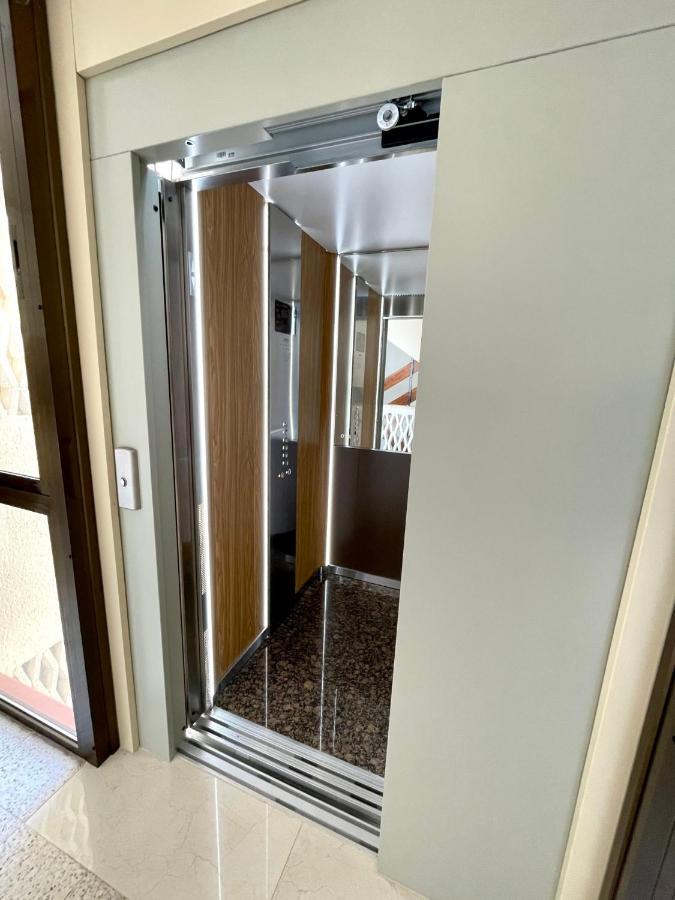 Gatu Casa Muse Junto A La Playa, Vista Al Mar, Aire Acc, Terraza, Wifi Y Chimenea " Preferente Mayores De 25 Anos Y Familias " El Puerto de Santa Maria Bagian luar foto